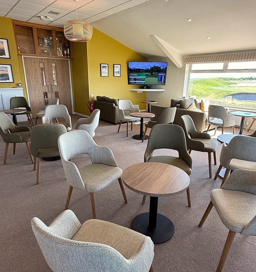 Golf Clubhouse seating